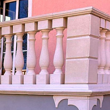 Kategorie Balustraden aus farbigen Marmorbeton mit Pfeiler Betonelemente