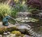 Preview: Bronzefigur Froschkönig – Wasserspeier mit Krone, 10 cm