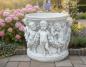 Preview: Pflanzkübel mit Engel und Blumenranken