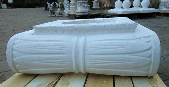 beton säulen kapitell ionisch