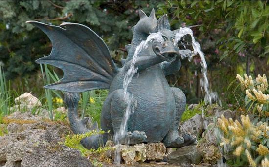 Bronzedrache XL Drusilla wasserspeiend 150cm 170kg