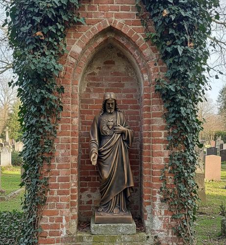Jesus Christus Figur - Heiligstes Herz Jesu Steinfigur in Bronze Effekt Farben