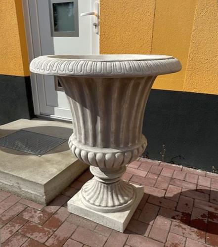 Große Pflanzamphore klassische Ziervase Blumen Pflanzgefäß aus Beton Steinguss 94cm 164kg