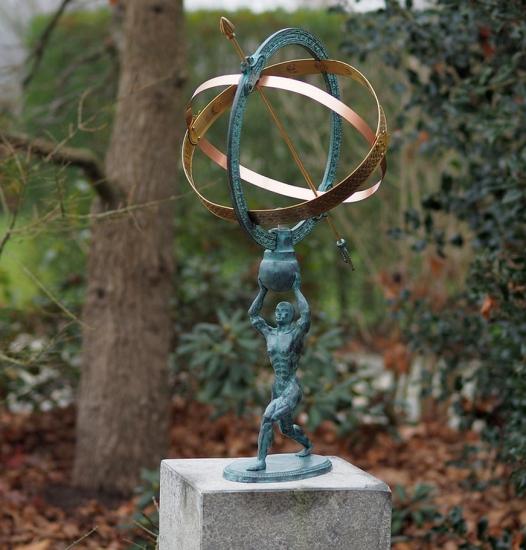 Handgefertigte Bronze Sonnenuhr Apollo mit edler Patina 70cm