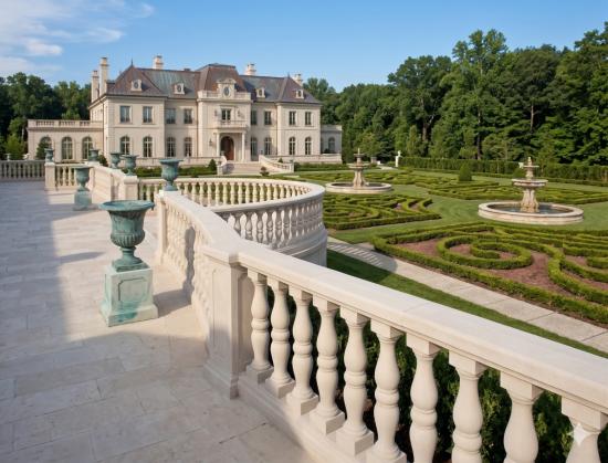 Balustrade Weißbeton 92cm hoch 125cm lang mit 5 Baluster Säulen
