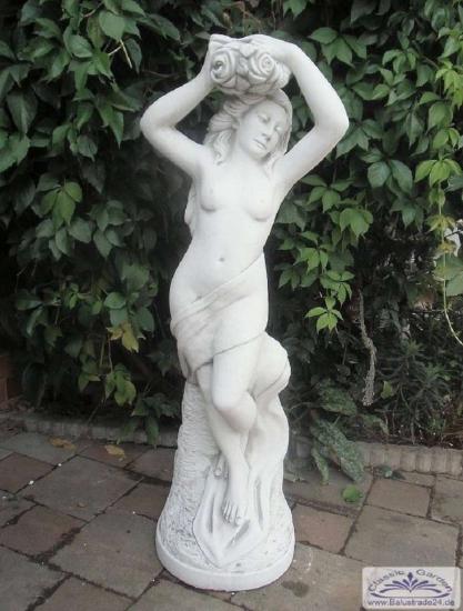 Gartenfigur Frau mit Blumenbukett im Haar Frauenskulptur Beton 130cm