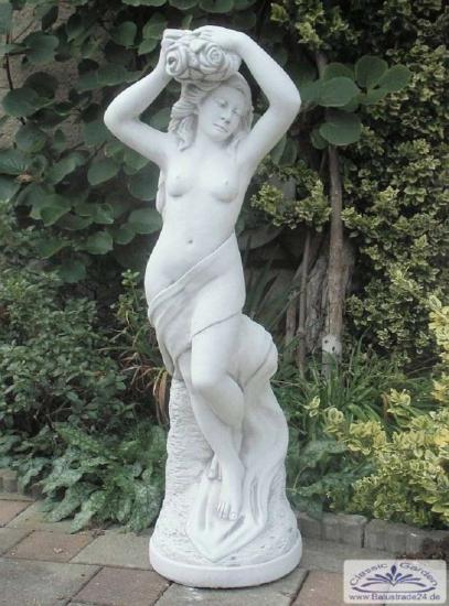 Gartenfigur Frau mit Blumenbukett im Haar Frauenskulptur Beton 130cm