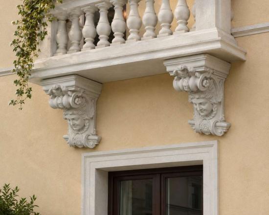 Konsole Frauenkopf Fassaden Stuckkonsole Balkonwinkel 50cm