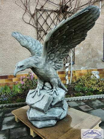 Großer Adler Figur SR533