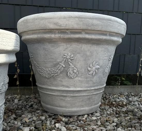 Pflanztopf aus Steinguss – frostfest & massiv für Garten 45cm
