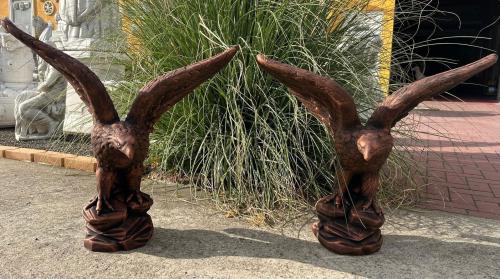 Massive Adler Steinfigur in Kupferoptik Seeadler Steinadler für Garten und Terrasse