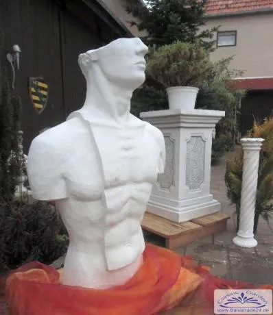 Bildhauer Skulptur Torso Mann