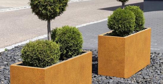 Rost Pflanzkübel mit Kunststoff Einsatz