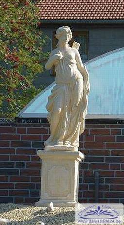 griechische Steinkunst Figur Diana