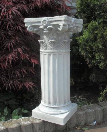 S109005 Dekosäule mit gerillten Säulenschaft und korinthischen Kapitell als kleine Garten Ziersäule 46cm 15kg