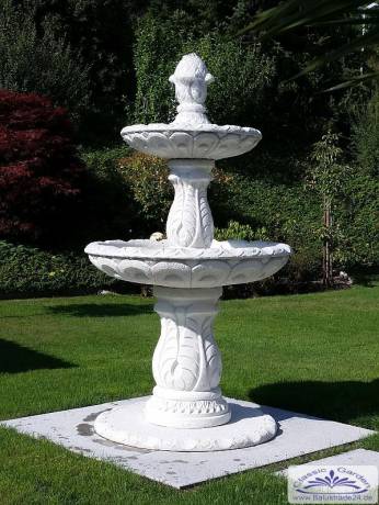 Gartenbrunnen im toskana stil