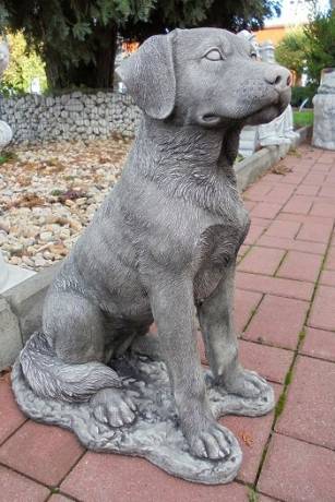 Hundefigur aus Beton Kunststein in anthrazit