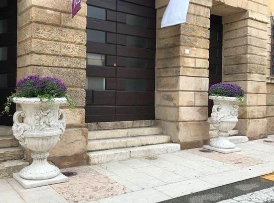 Ziervase Gartendekovase Blumenschale