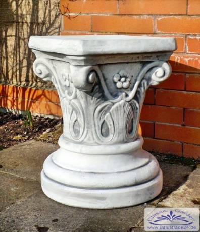 S603 Sockel im Stil eines Kapitell für Gartenfigur oder Pflanzgefäße als Postament aus Beton Steinguss 44cm 62kg