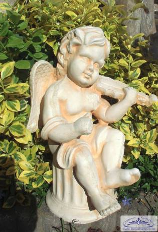 kleine Engelfigur mit Geige