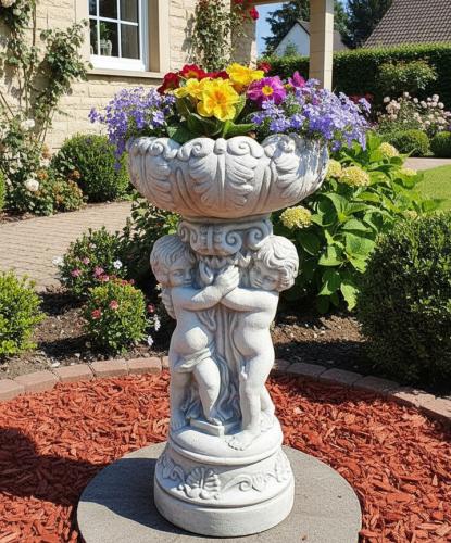 Park Steinvase mit Blumen Schale