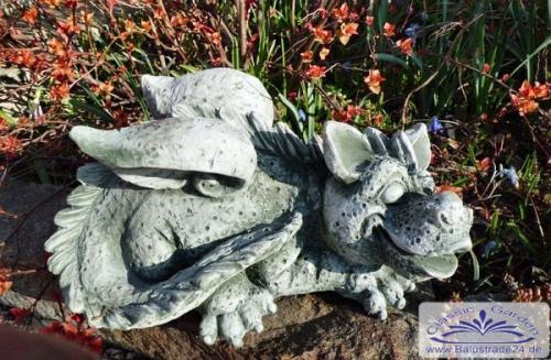 Steinfigur Drache