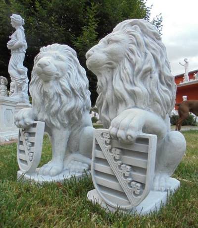 Löwen mit Sachsenwappen