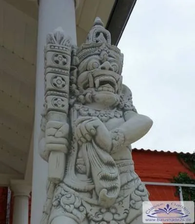 Azteken Skulptur aus Beton