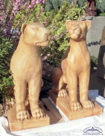 BAD-KP0313 Panther Raubtier Katzen Figuren als Torlöwen oder außergewöhnliche Gartendeko Skulpturen Beton Steinguss Figuren