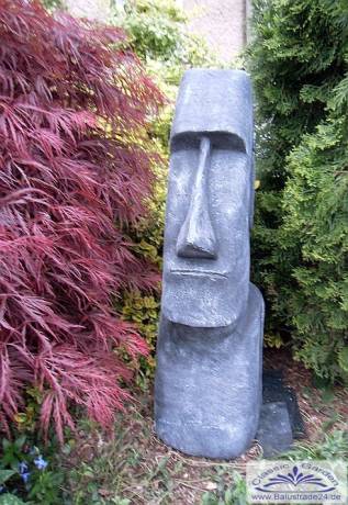 Moai Steinfigur als moderen Gartenfigur