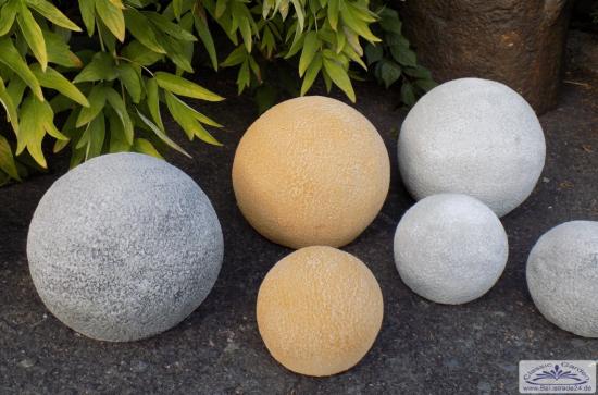 gartendeko beton kugel