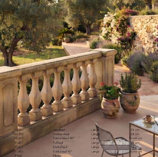 TYP-06 Balustraden Geländer 81cm hoch mit quadratische Balustersäulen