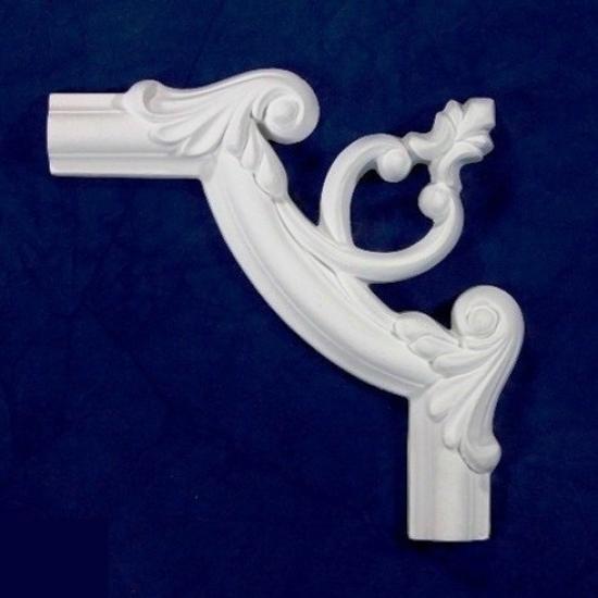 Stuckbogen zu Leiste