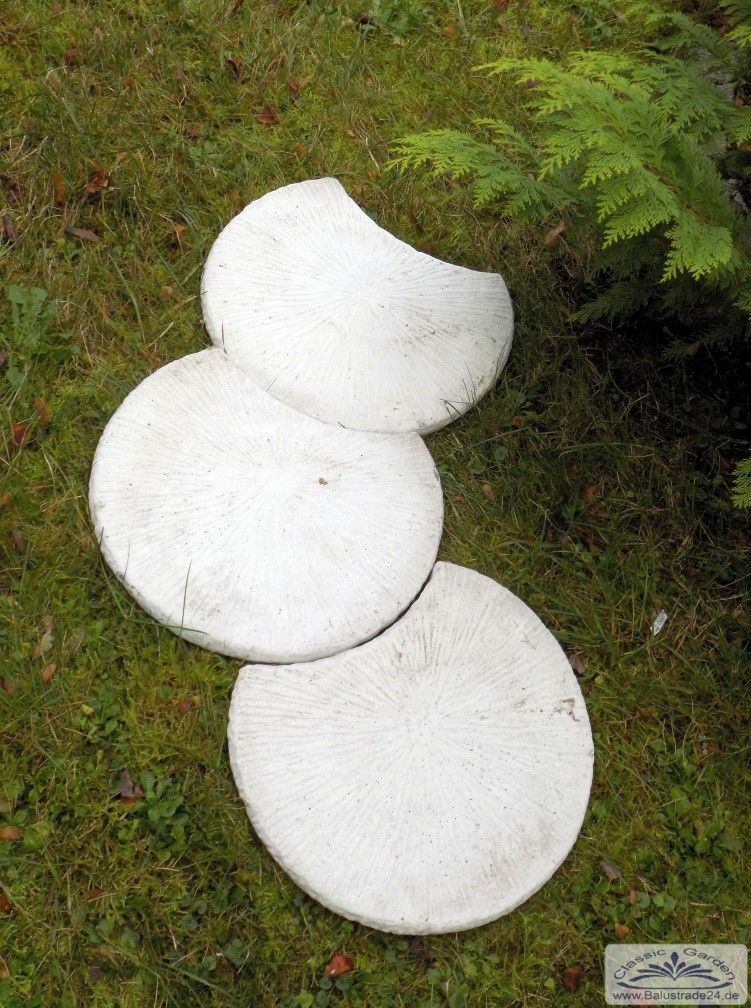 S119A Runde Betonplatte 40cm mit Einkerbung aus Weißbeton