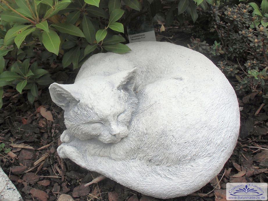 Bad 005 Schlafende Katze Gartendeko Steinfigur Aus Beton Steinguss