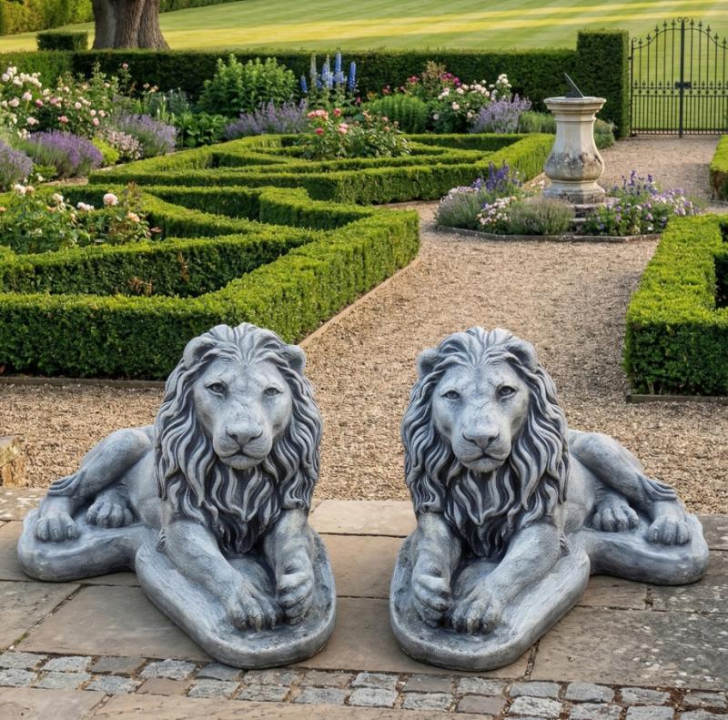Löwenpaar Gartenfiguren