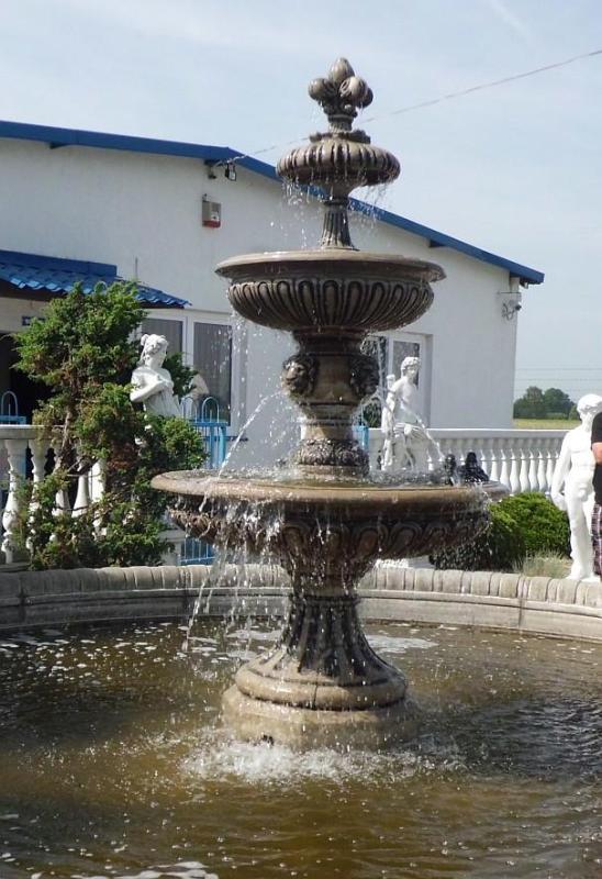 XXL Kaskadenbrunnen mit Wasserbecken Brunnenbecken 400cm Springbrunnen 280cm Gartenbrunnen