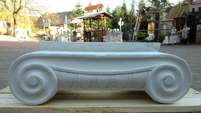 ionisches säulenkapitell