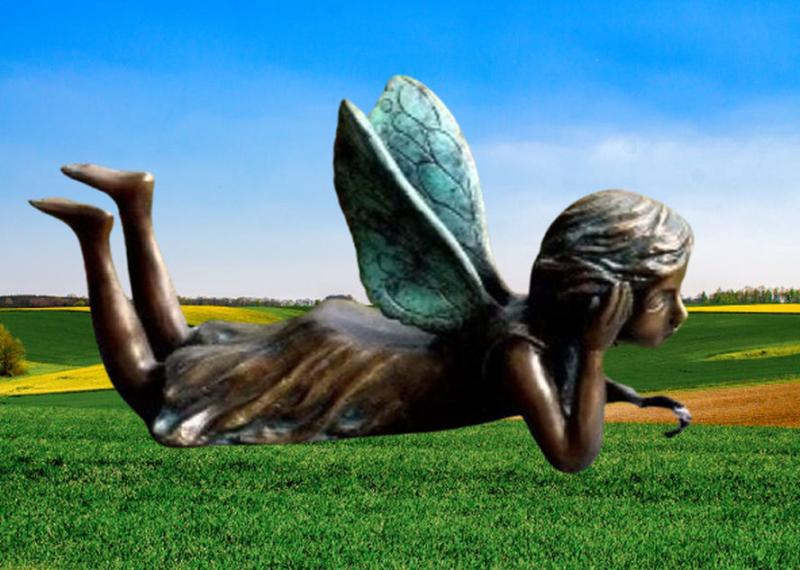 Bronze Figur liegende Elfe