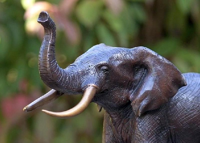 Elefanten Glücksbringer Bronze Figur