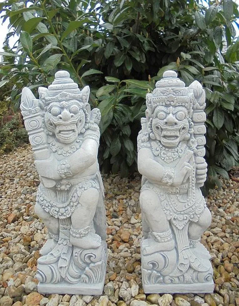 Maya Steinfiguren hellgrau