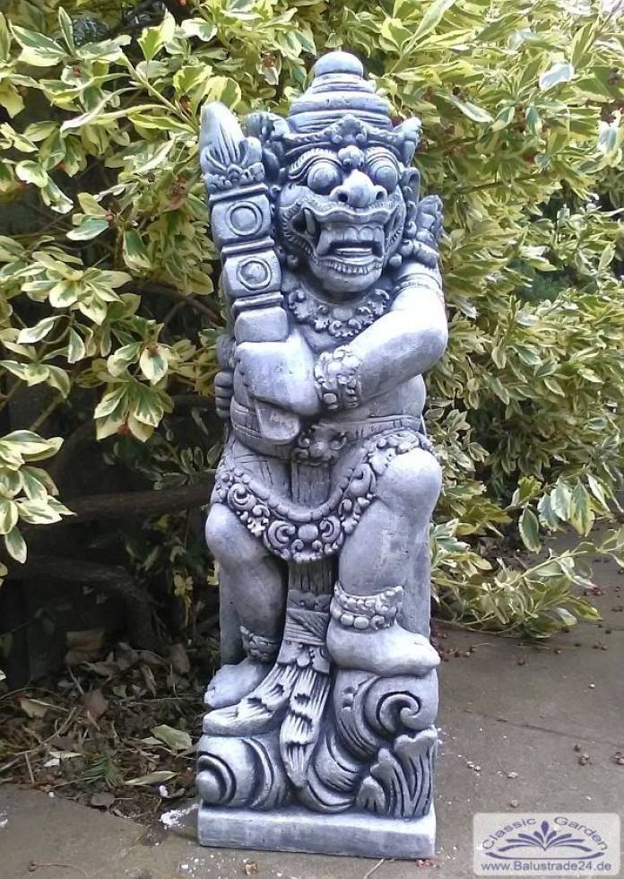 Mayakrieger Steinfigur