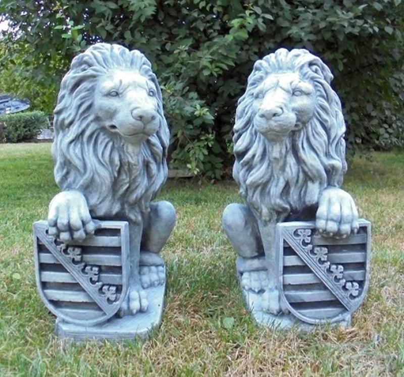 löwen steinfiguren aus beton