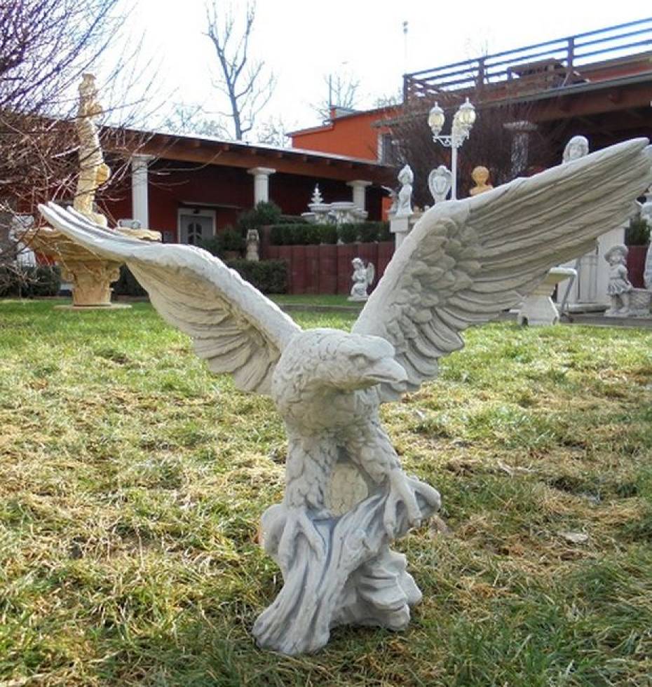 Gartenfigur kleiner Adler
