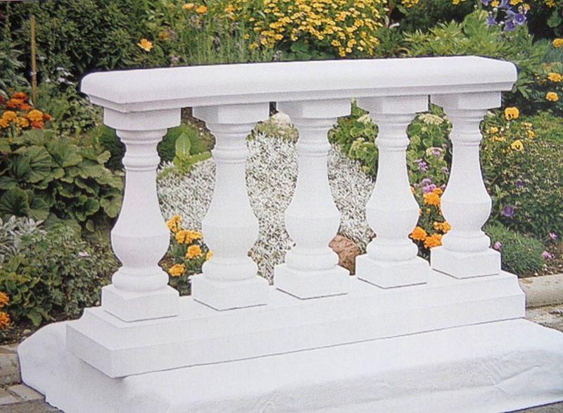 Balustrade Weißbeton 73cm hoch 125cm lang mit 5 Baluster Säulen keinen Pfeiler KP01003