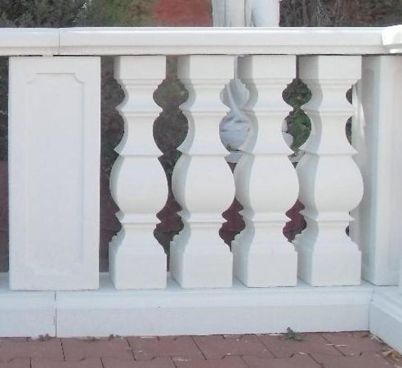 Vierkant Balustraden Weißbeton 92cm hoch 125cm lang mit 5 Baluster Säulen keinen Pfeiler KP01010