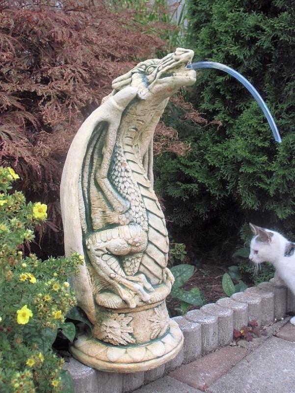 drachen für gartendeko aus beton