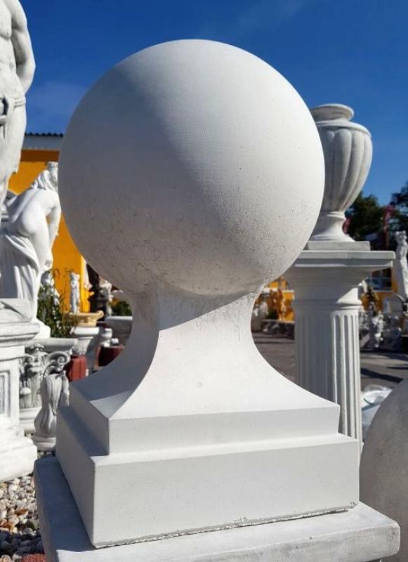Betonkugel für Tor und Zaun Pfeiler