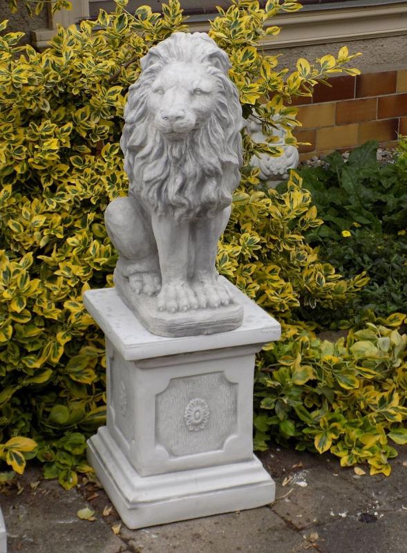 Löwe Figur Gartenfigur Löwe Löwenfigur für den Garten in bronze Optik Löwe Figur Gartenfigur Löwe Löwenfigur für den Garten in bronze Optik