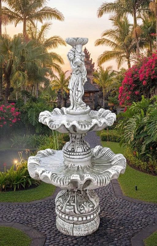 Gartenbrunnen Frau mit Wasserschale